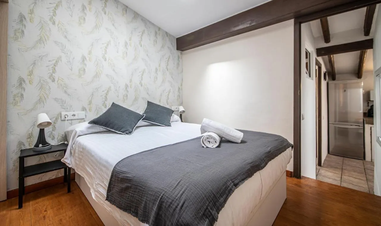 Tarracohomes, Th125 Atico Calderers Con Barbacoa Y Terraza Tarragona Appartement